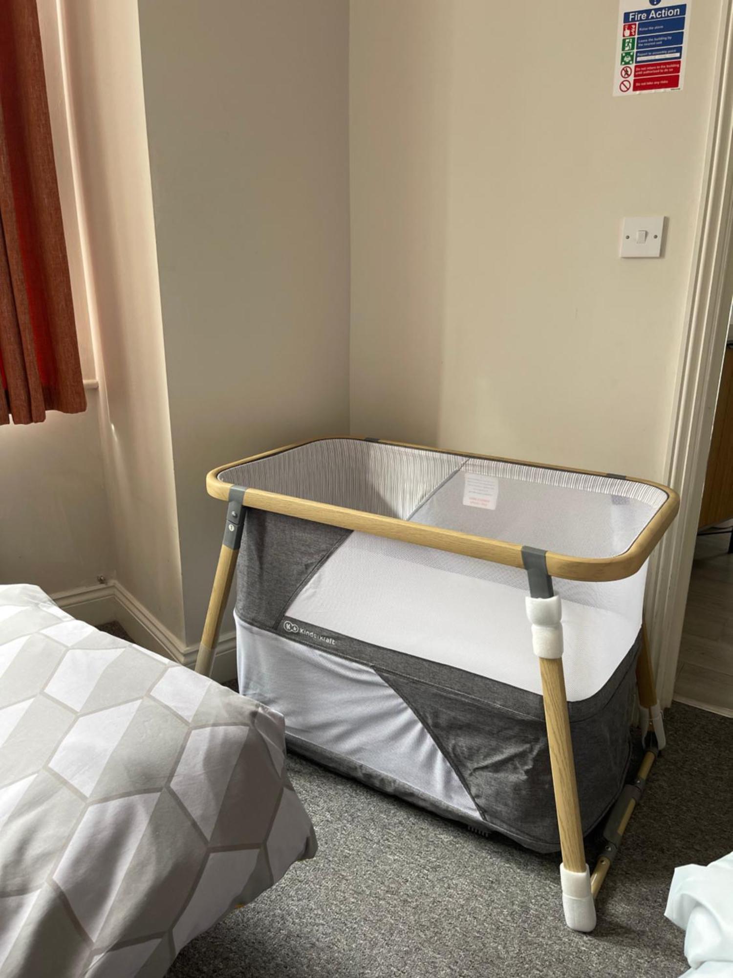 Cosy 1 Bed Apartment With Free Parking Close To Underground Station Zone 2 For Quick Access To Central London Up To 5 Guests ภายนอก รูปภาพ